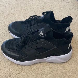 Brand new Nike Air Huarache